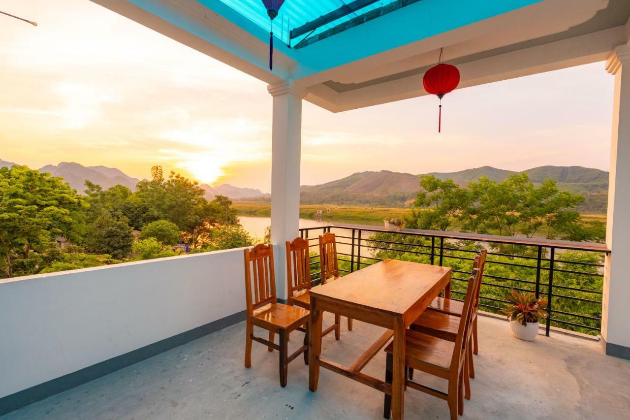 Fami Homestay Phong Nha Exteriör bild