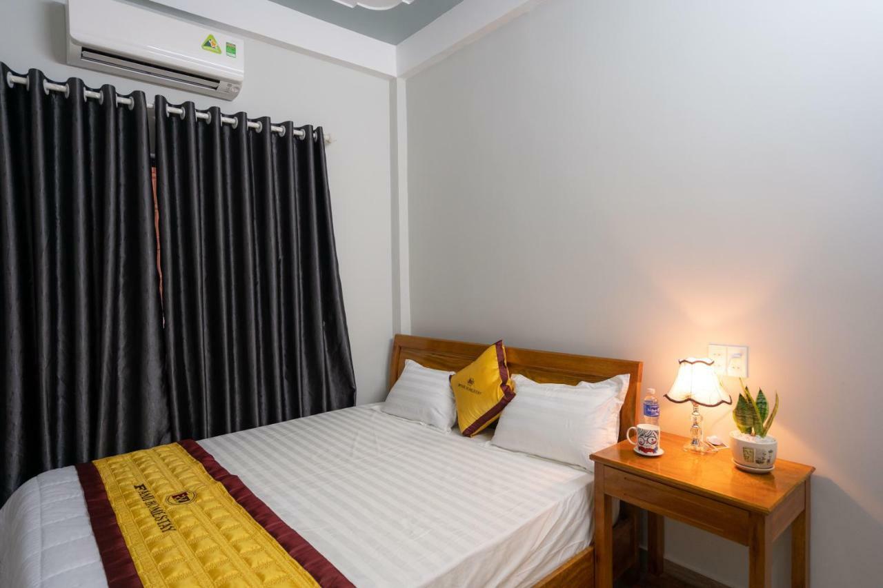 Fami Homestay Phong Nha Exteriör bild