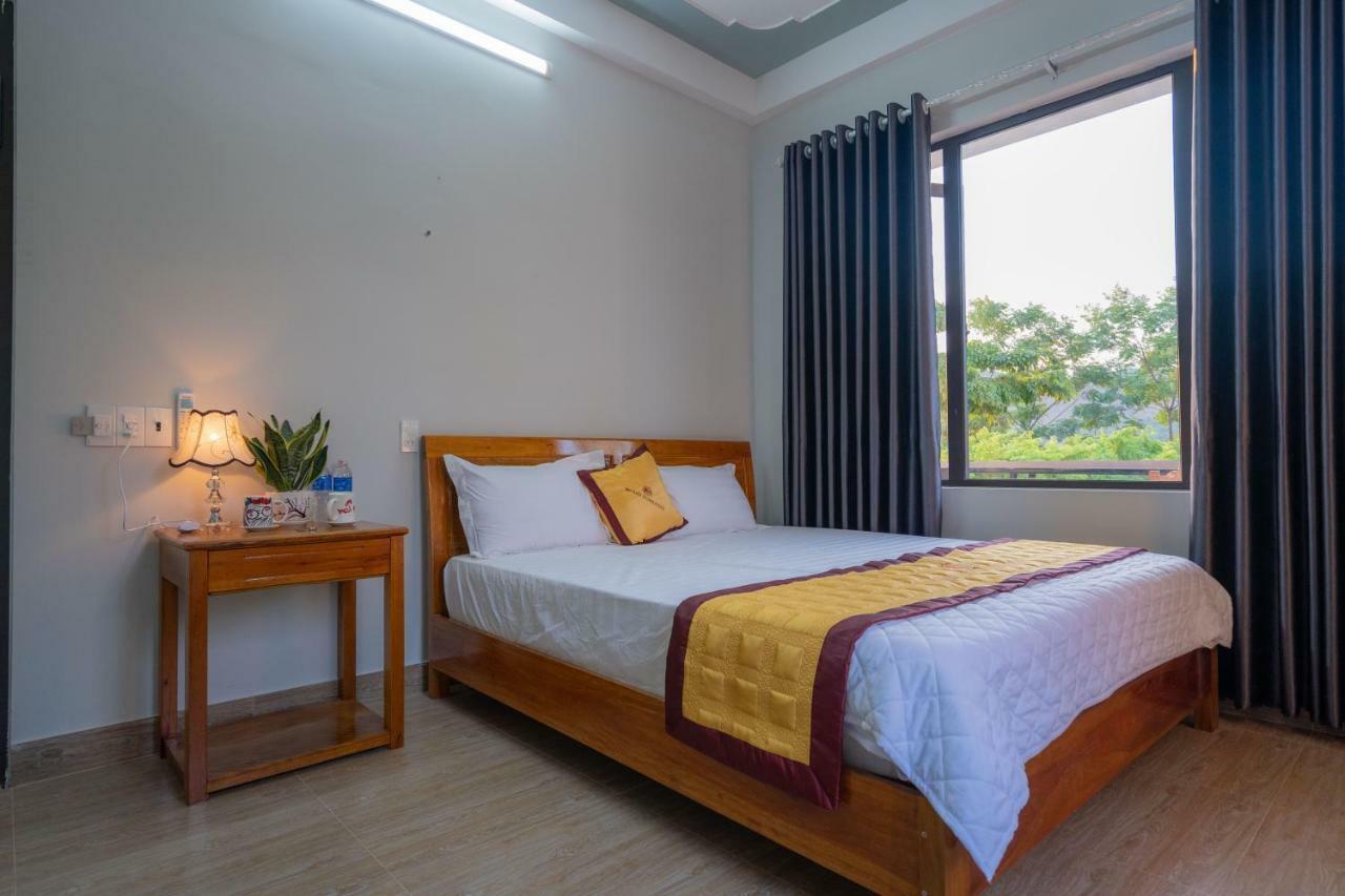Fami Homestay Phong Nha Exteriör bild