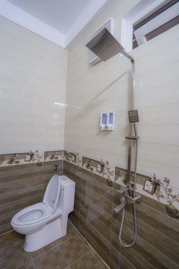 Fami Homestay Phong Nha Exteriör bild